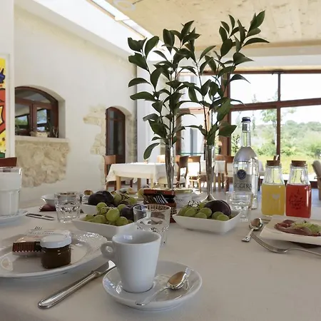 Le Masserie Del Falco Otel 4*